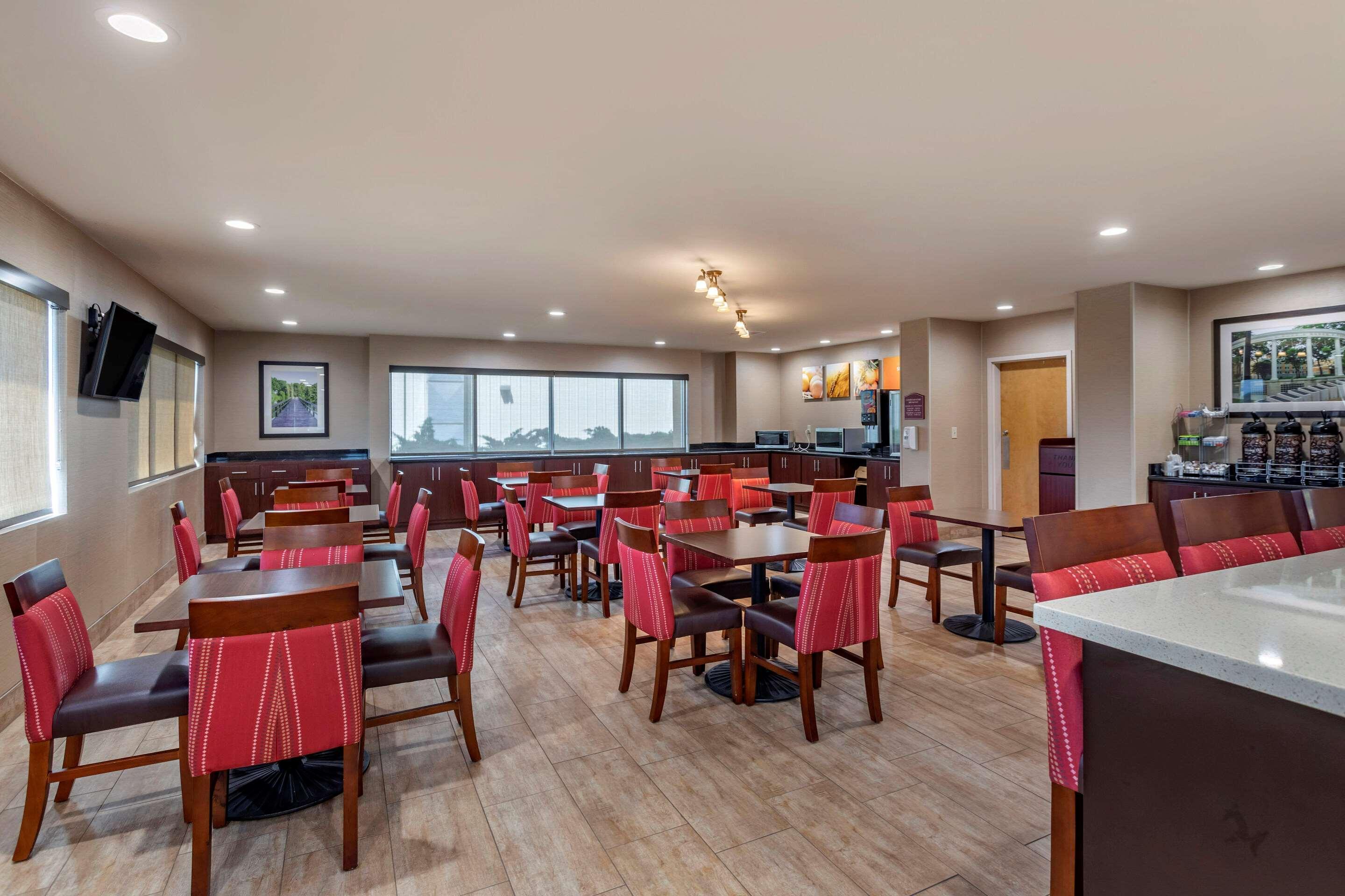 Comfort Suites Florence Shoals Area Extérieur photo